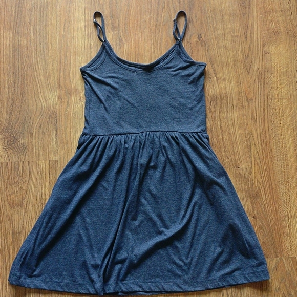 Gap - dress - Picture 2 of 6